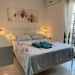 Villa Pueblo Andaluz