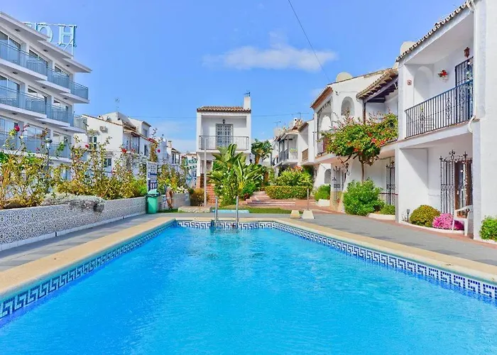 Villa Pueblo Andaluz