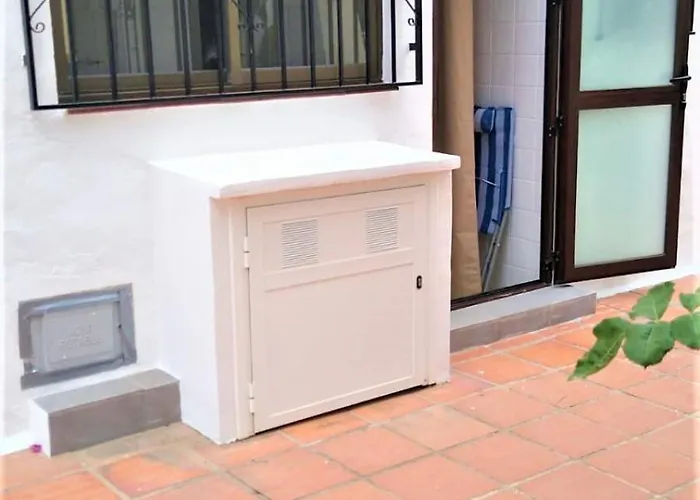 Pueblo Andaluz Вилла Нерха